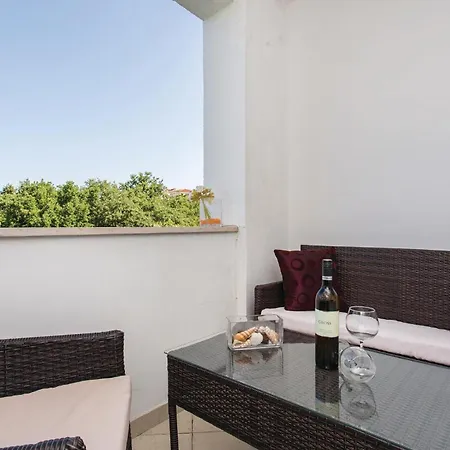 アパート 1 Bedroom In