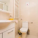 Appartement 1 Bedroom In Njivice